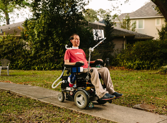 Freeman alumnus Steve Gleason has turned his fight against ALS into a national campaign to raise awareness of the disease.