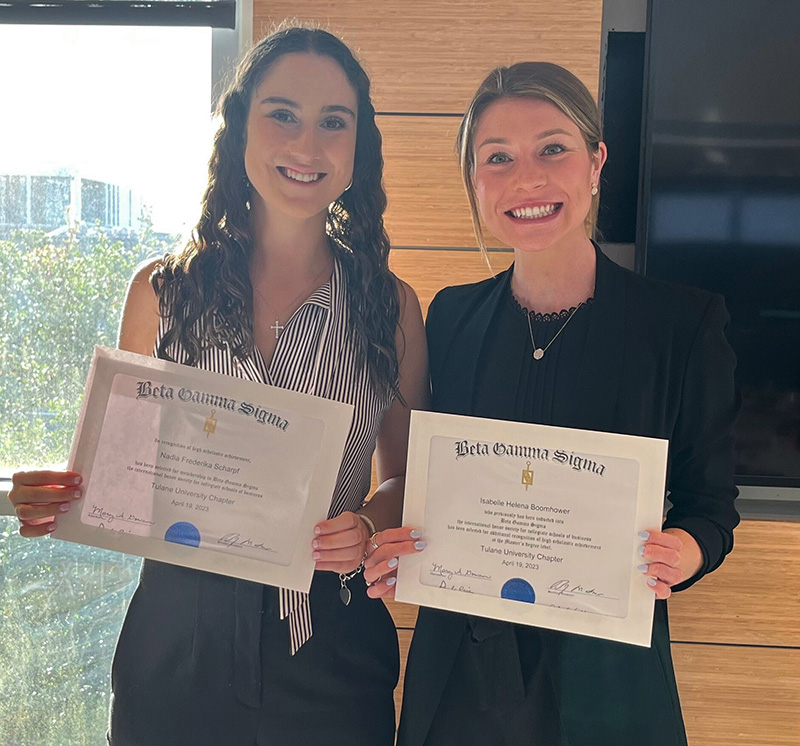 Nadia Scharpf, left, and Isabelle Boomhower at this year’s Beta Gamma Sigma reception