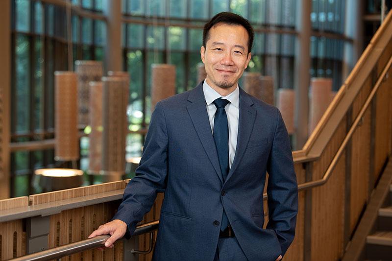 Ian Ho portrait in Goldring/Woldenberg Business Complex