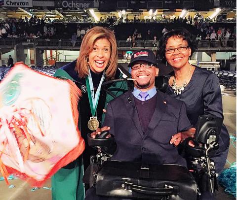 Derrick-Edwards-Hoda