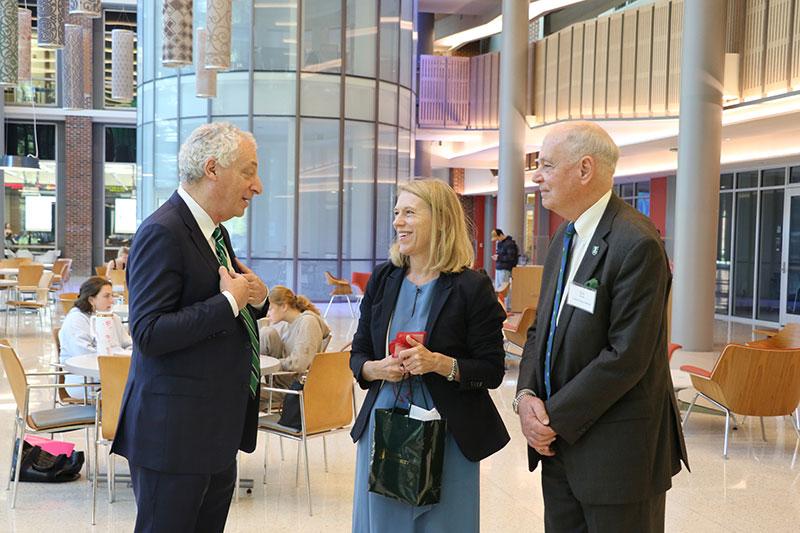 thumbnail for article Norwegian ambassador visits Freeman